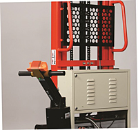 2,200 lb Capacity Power Drive Stacker - Detail